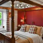 Smithy House * Keldhead